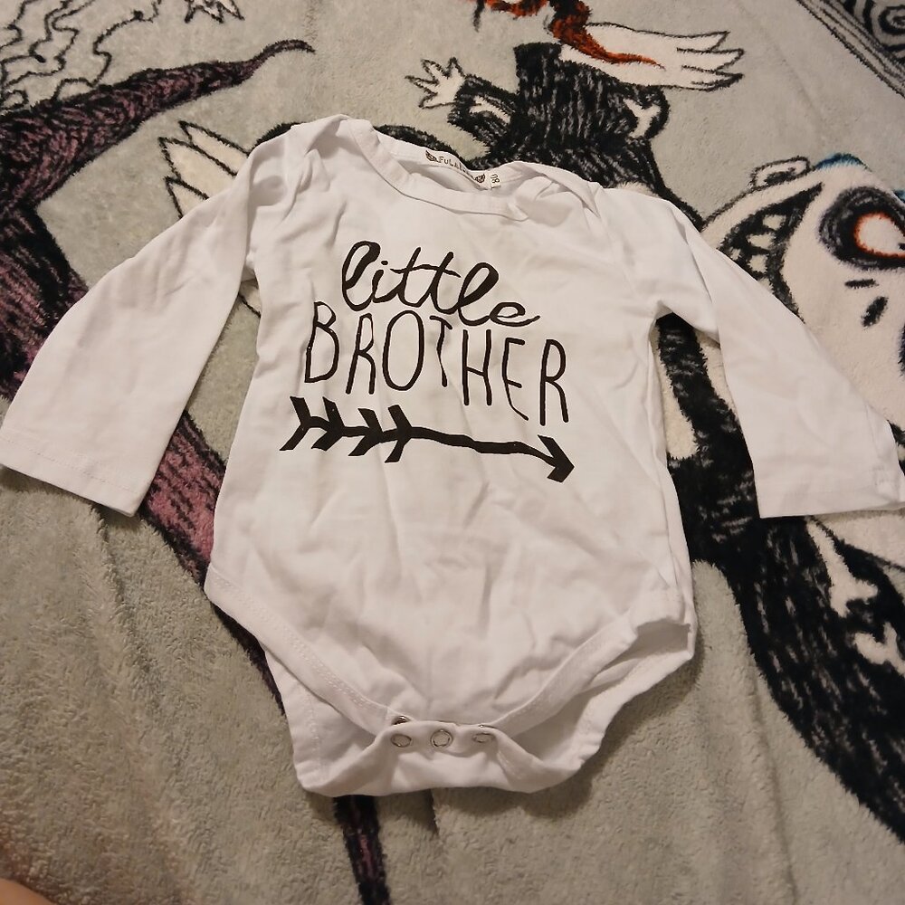 Baby Fulaimon 6 - 9 Month 80 White Little Brother Long Sleeve Onesie Infant